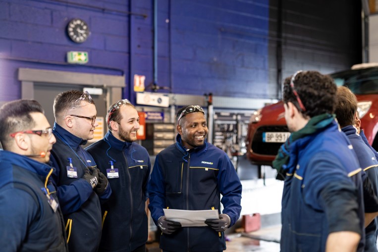 Norauto recrute et forme en alternance avec l’Afpa en Région Sud ses mécaniciens de demain