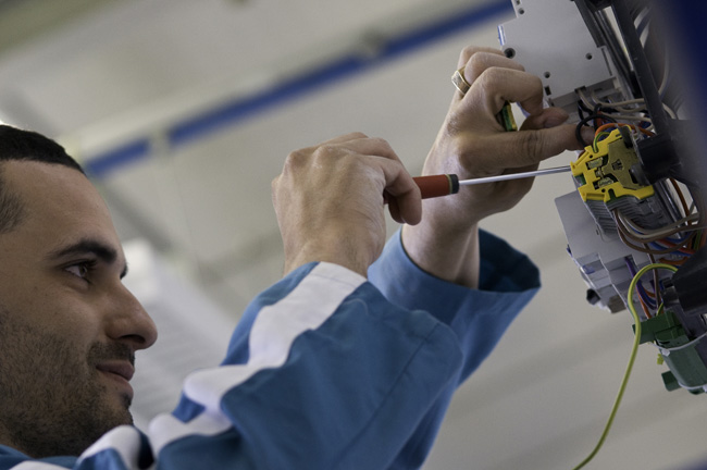 Electromécanicien de maintenance industrielle