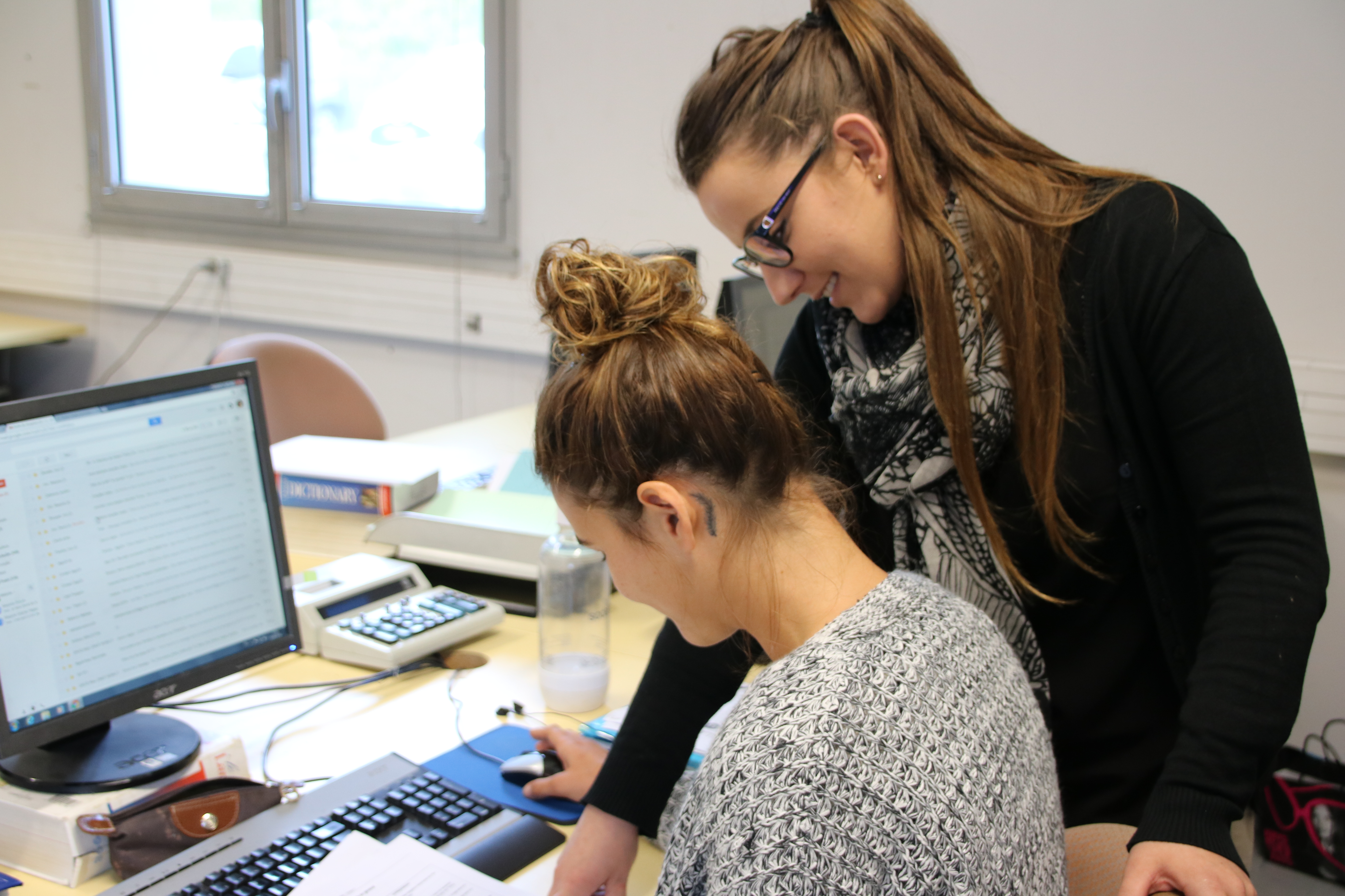 Une formation aux métiers de l'administratif dans une entreprise virtuelle à l'Afpa de Lyon-Vénissieux