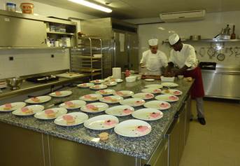 Industrie et Hôtellerie, à Istres on se forme sur des secteurs qui recrutent