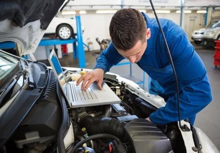 Technicien électromécanicien automobile en alternance à l’Afpa d’Avignon