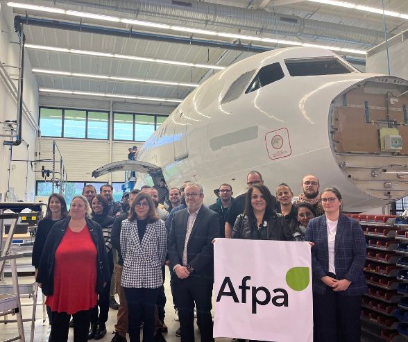 La députée Corinne Vignon visite les plateaux techniques des formations en industrie en Afpa Occitanie