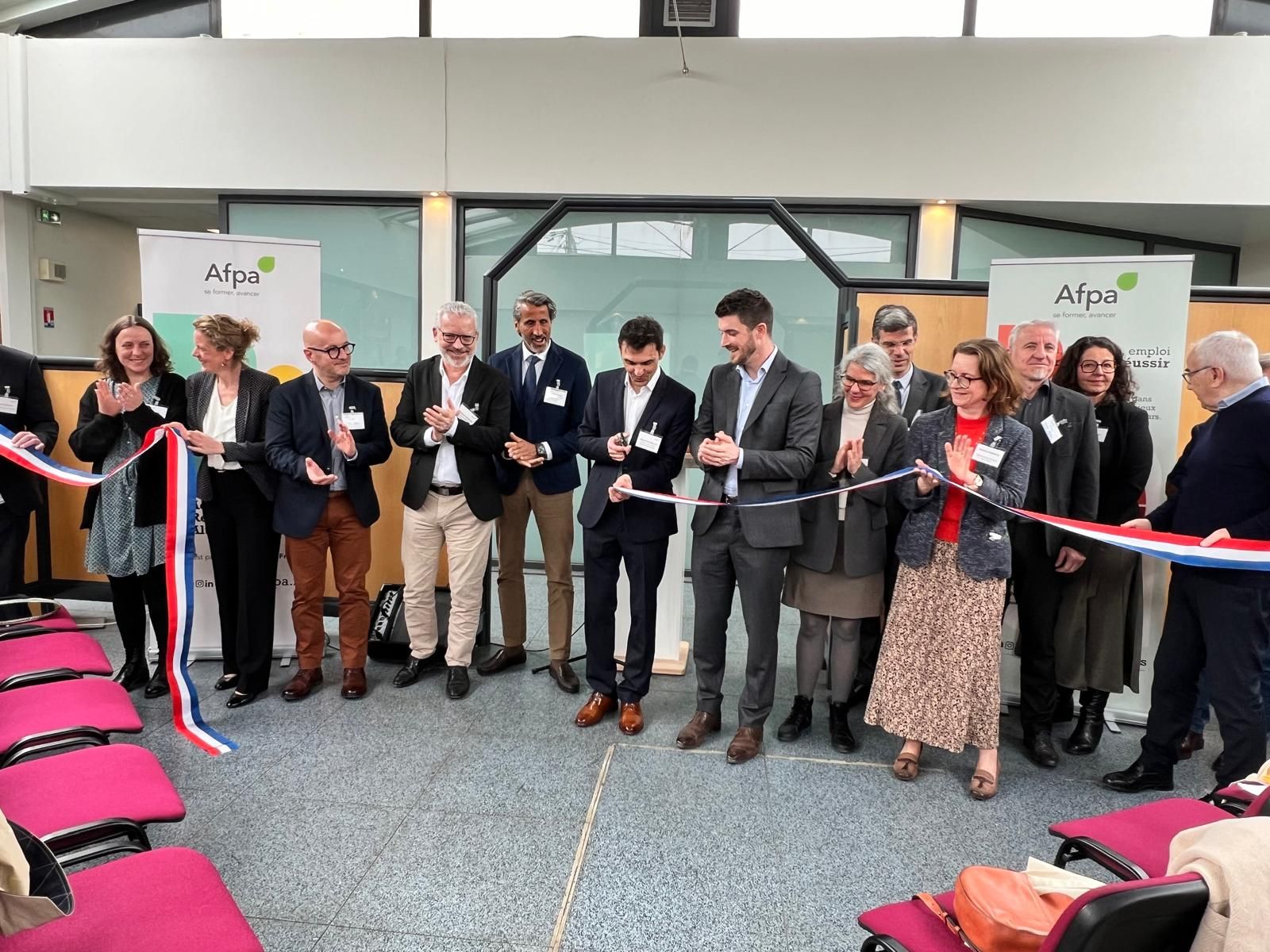 Inauguration des Villages des Solutions de Niort et de Rochefort