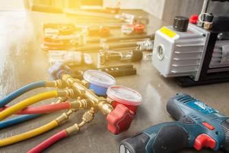 Le métier de technicien de maintenance du froid et de la climatisation décrypté